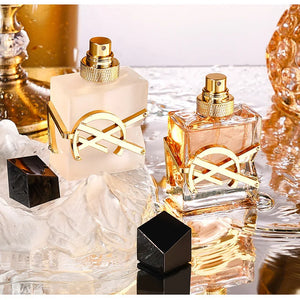 Long-Lasting Fresh & Natural Romantic perfume..