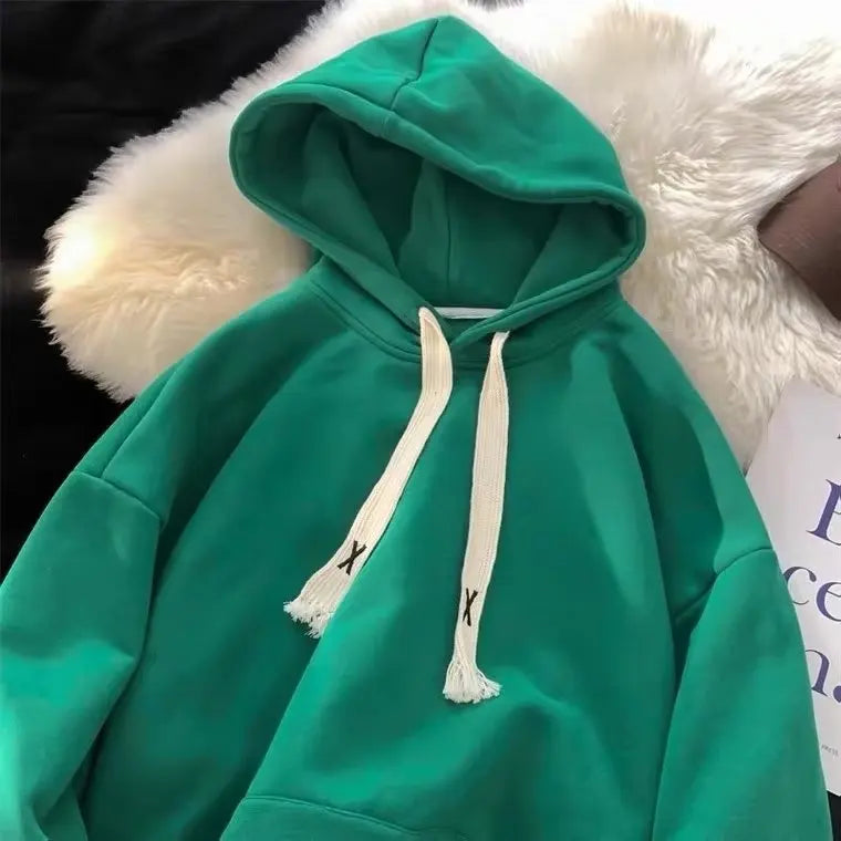 Urban Flow Hoodie – Loose Fit Street Style for 2025